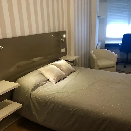 بيت ضيافة Principe Compostela